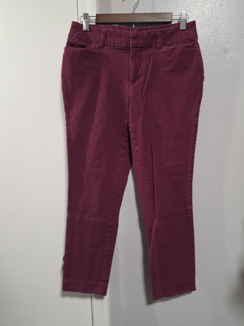 Faded Glory Burgundy Chino Pants Size 8 Cotton Stretch Slim Straight Wine